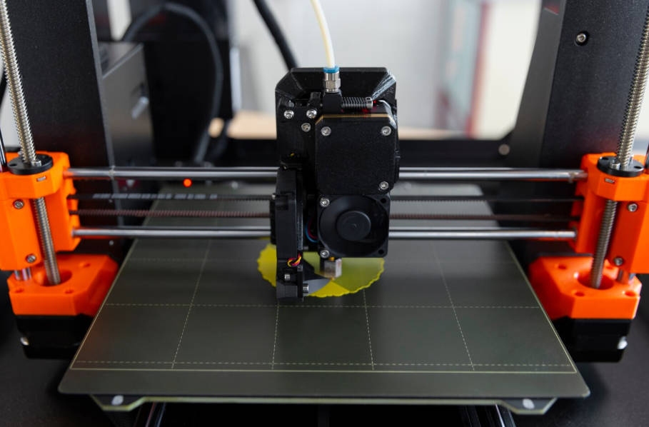 DLP 3D Printing vs LCD 3D Printing Which Is Better for Prototypes, Accuracy, and Cost